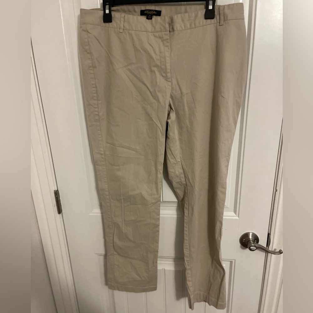 Brooks Brothers Milano Fit Chino Trousers tan khaki single pocket in the back‎